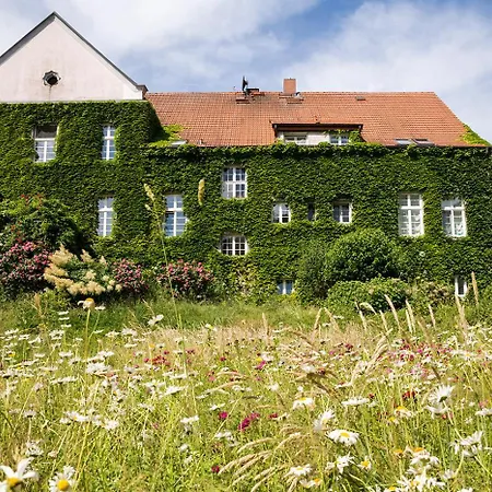 Gutshaus Am *