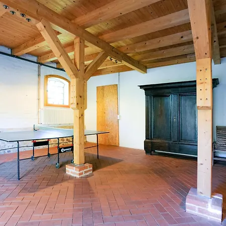 公寓 Gutshaus Am